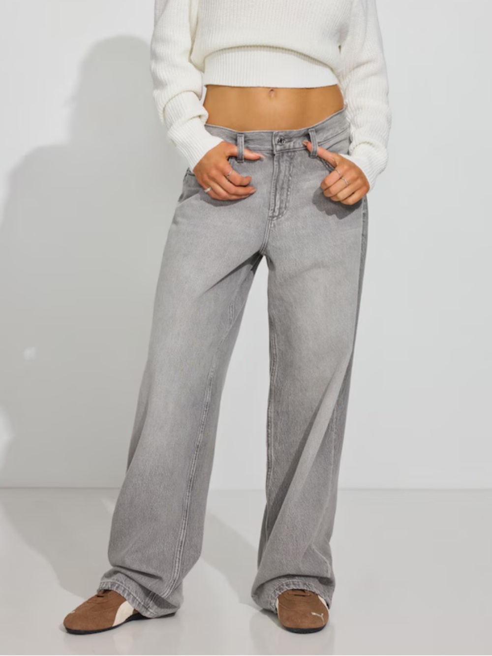 Garage Low Rise Baggy Jeans Icy Gray NWT Size 0/24
